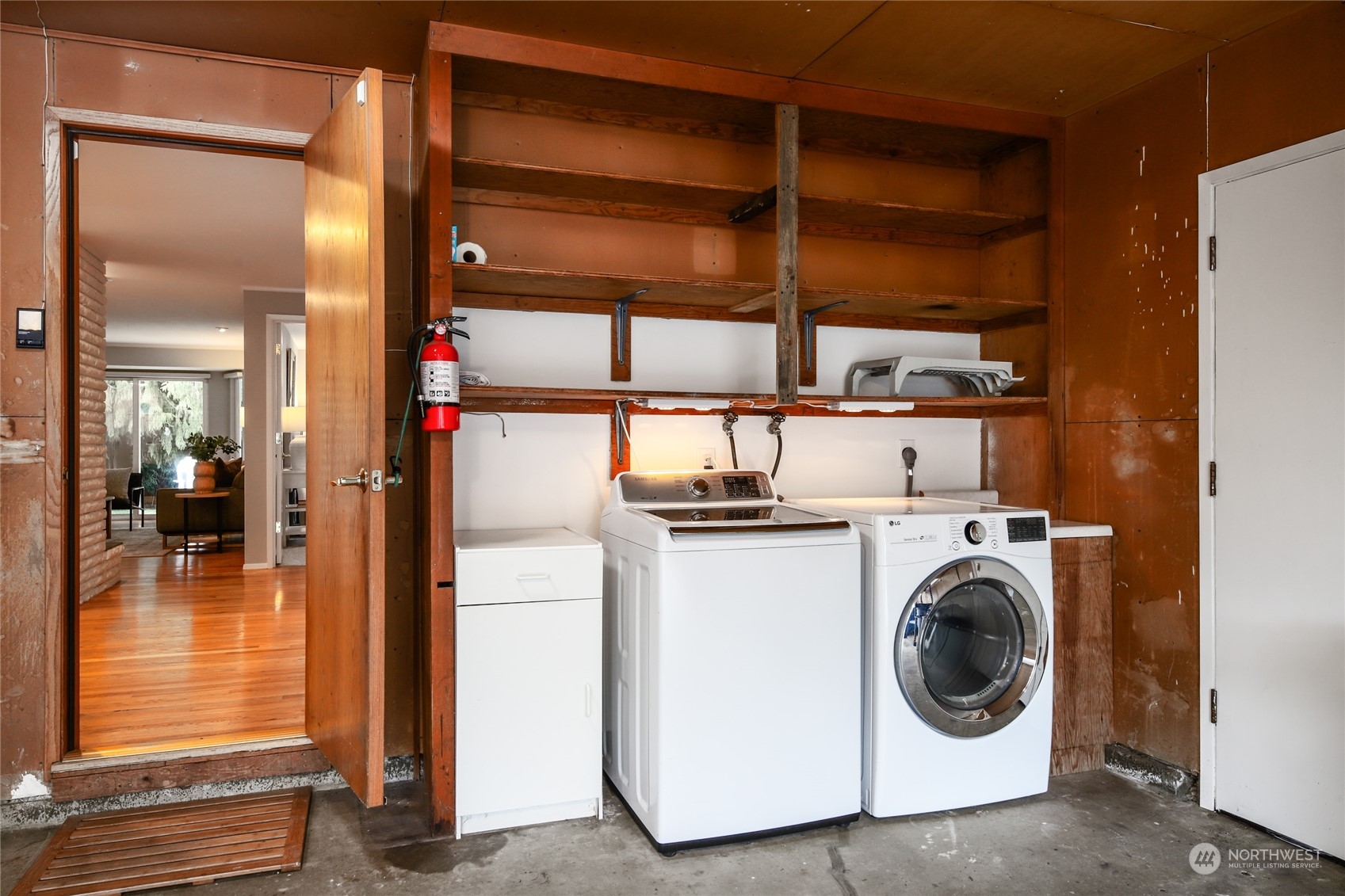 10810 9th Drive Southeast Everett, WA 98208 - Photo 24 of 26 a utility room with washer and dryer