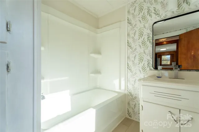 $299,000 | 2028 Highway 70, Connelly Springs, NC 28612