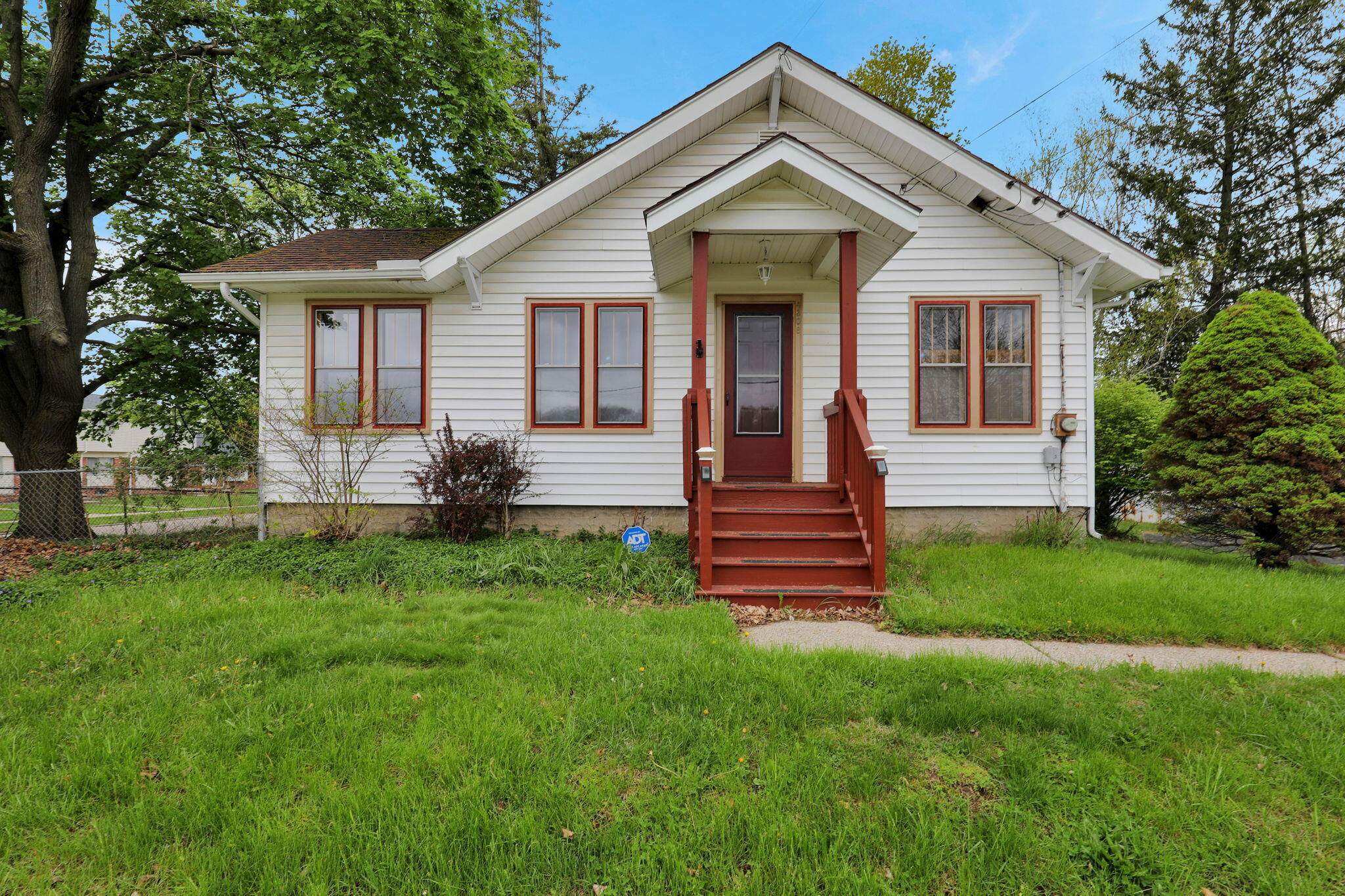 4308 Pleasant Grove Road Lansing, MI 48910 - Photo 1 of 26 24-web-or-mls-Open Ended Media-3
