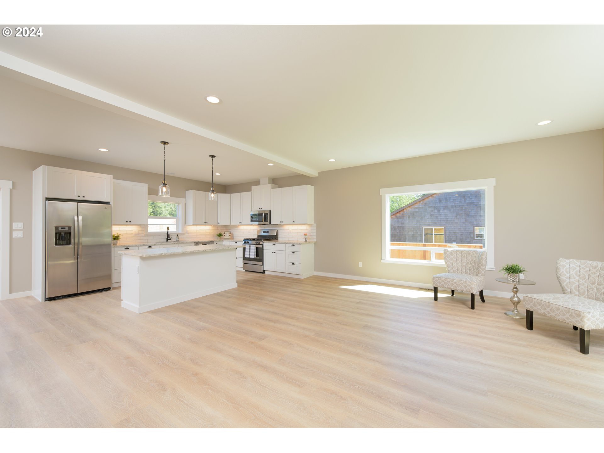 1324 Sea Ridge Lane Gearhart, OR 97138 - Photo 12 of 21 a view of kitchen with wooden floor