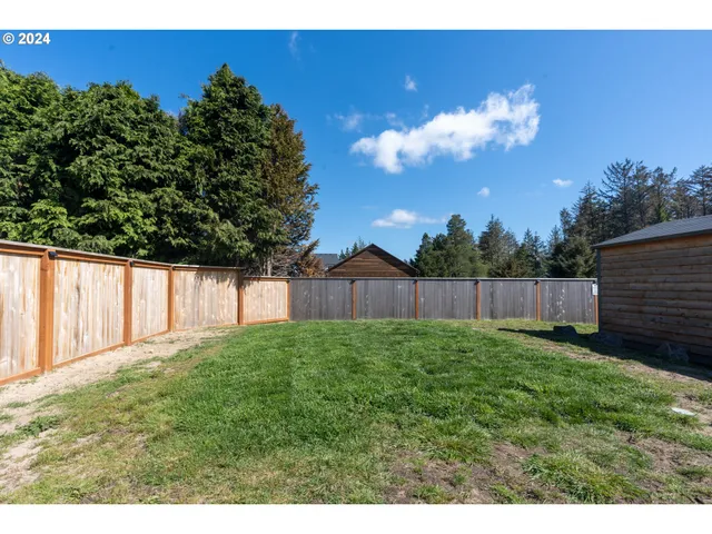 $609,000 | 1324 Sea Ridge Lane, Gearhart, OR 97138