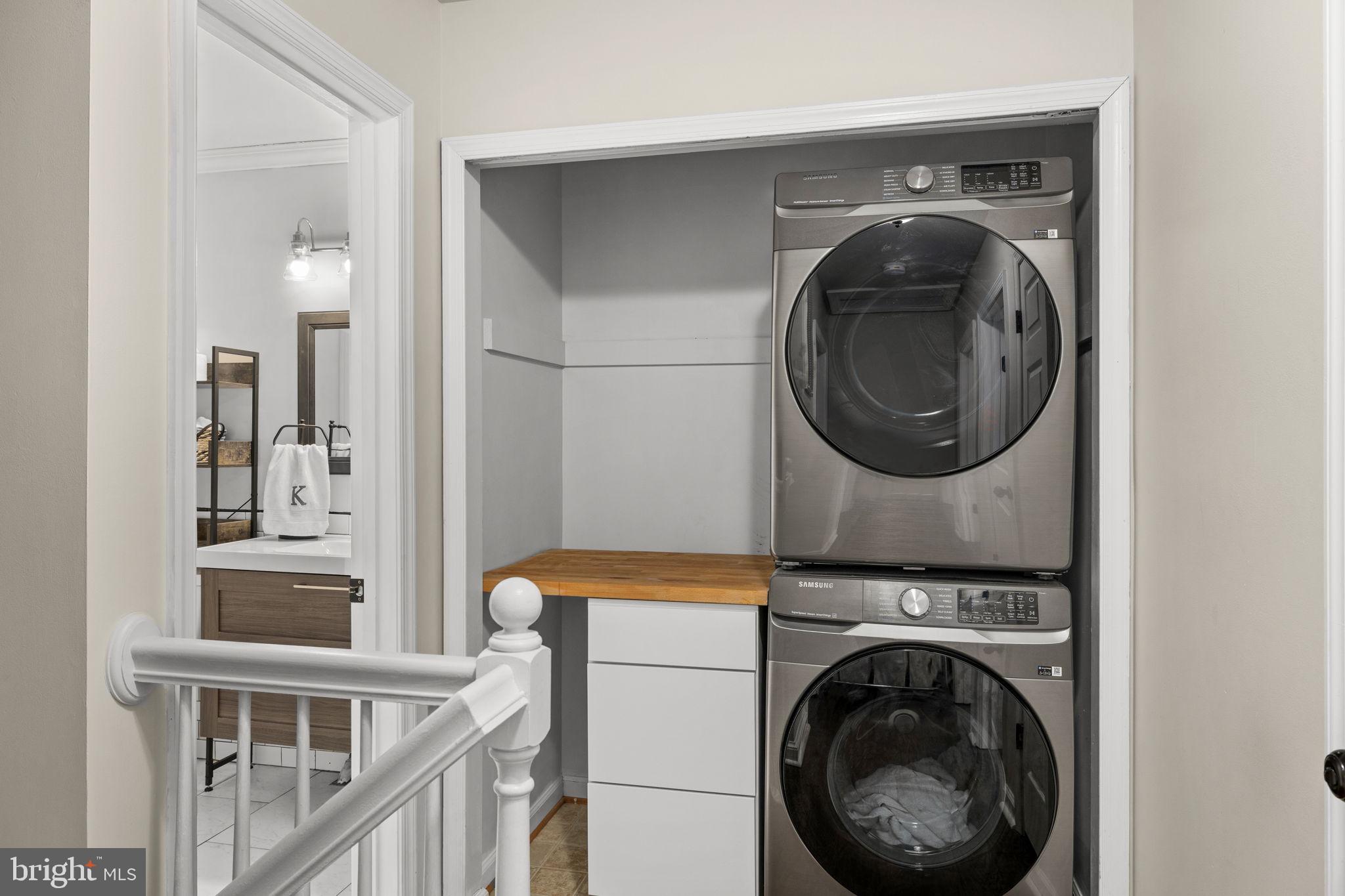 6463 Wheeler Drive King George, VA 22485 - Photo 28 of 57 a utility room with dryer and washer