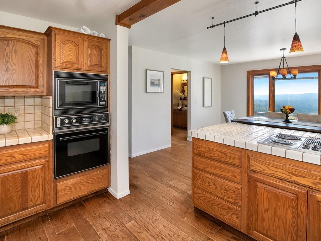 18800 Favre Ridge Road Los Gatos, CA 95033 - Photo 21 of 46