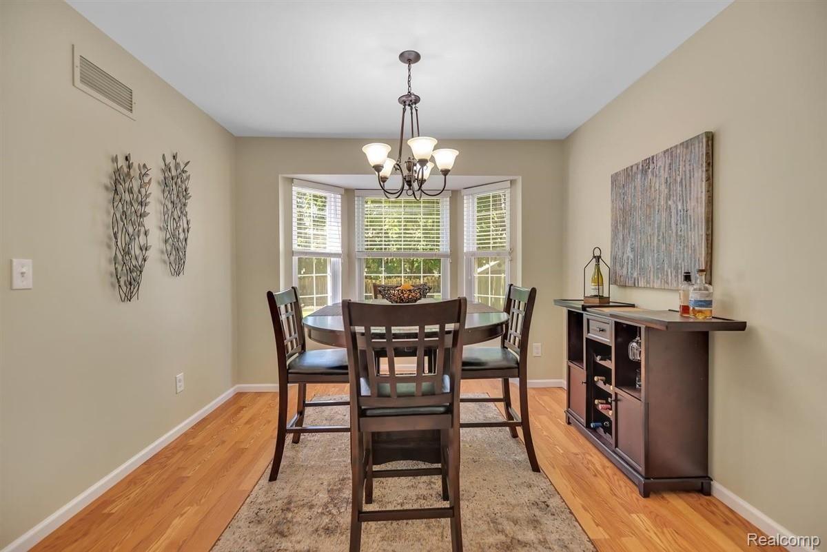 748 Burlington Road Canton, MI 48188 - Photo 8 of 43 09-748 Burlington Rd-WindowStill-Re.jpg