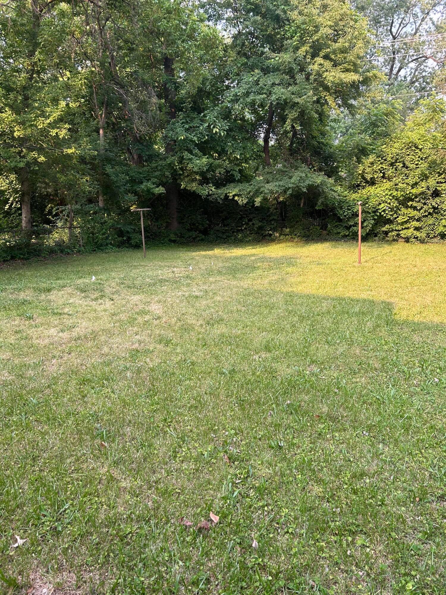 220 North Virginialee Road Columbus, OH 43209 - Photo 2 of 7 Back