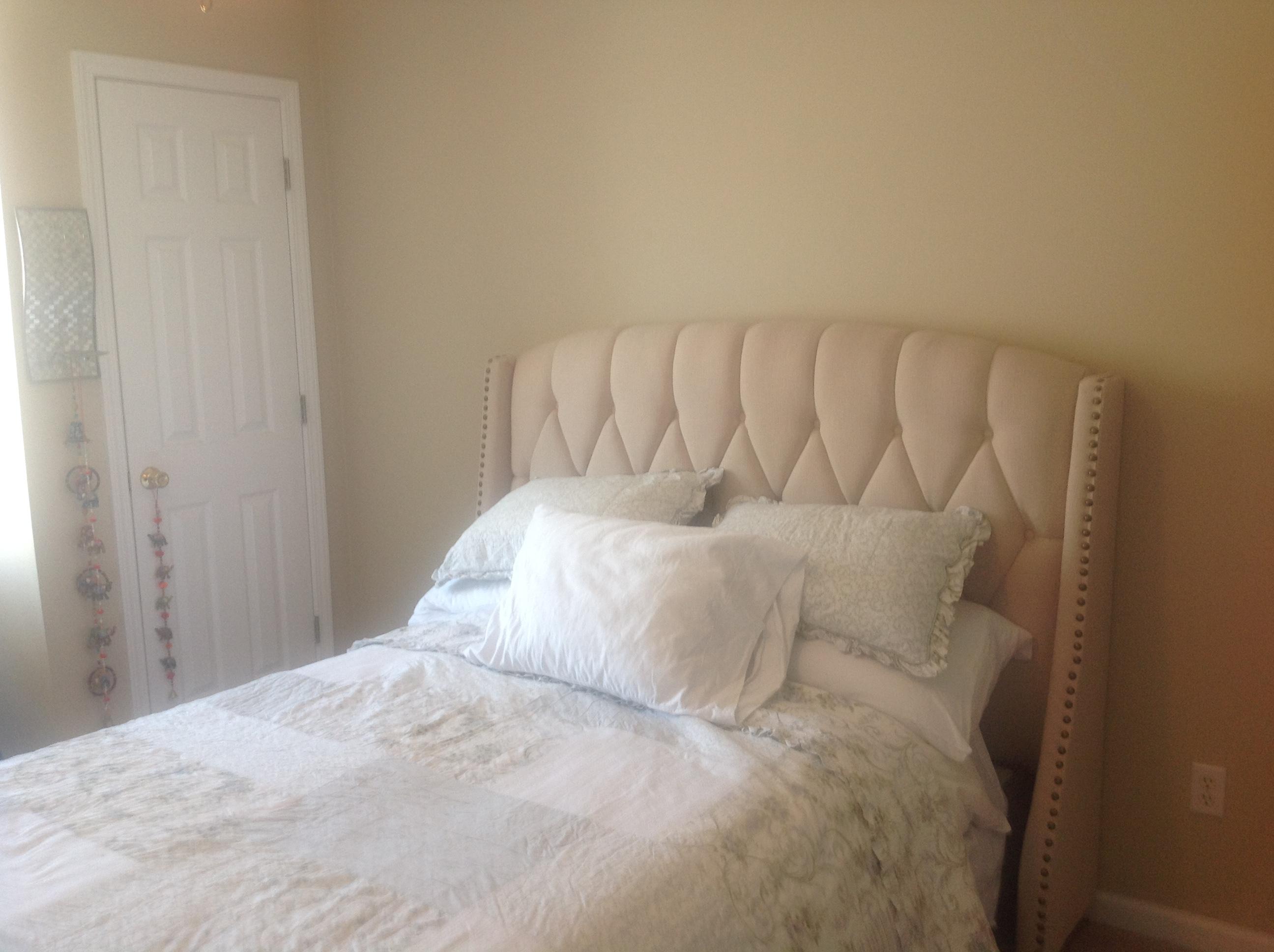 504 Keystone Road Mary Esther, FL 32569 - Photo 14 of 17 a close view of a bed