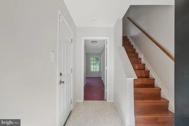 a view of an entryway