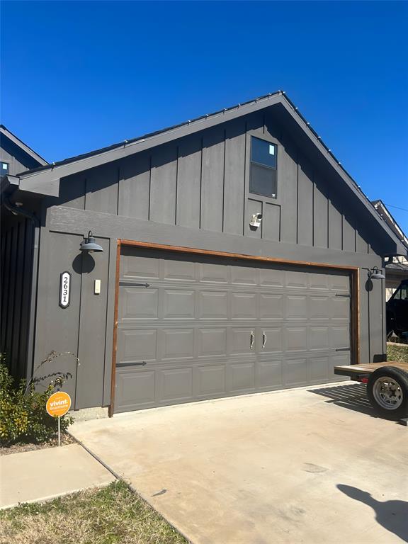 2631 Fish Tank Road Corsicana, TX 75110 - Photo 2 of 40 a front view of a house with outdoor space