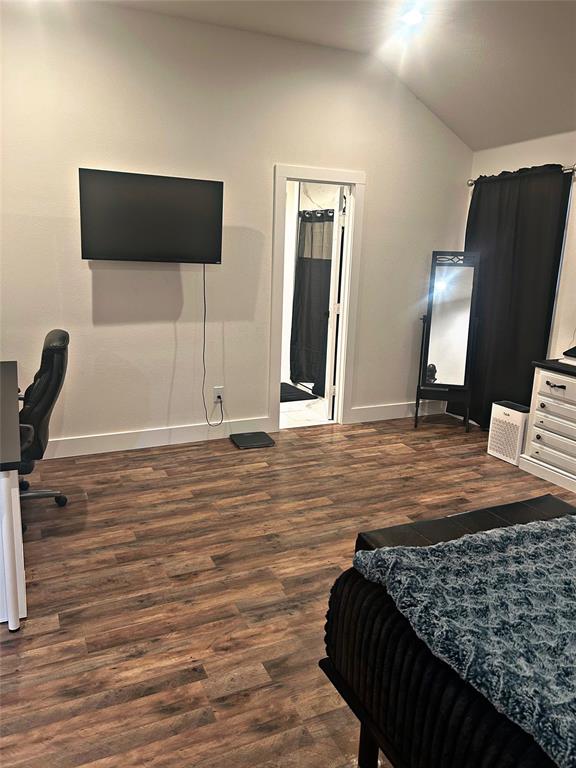 2631 Fish Tank Road Corsicana, TX 75110 - Photo 22 of 40 a view of a bedroom with wooden floor