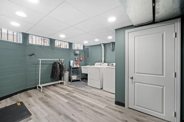 $604,900 | 2432 North Lake Drive, Milwaukee, WI 53211