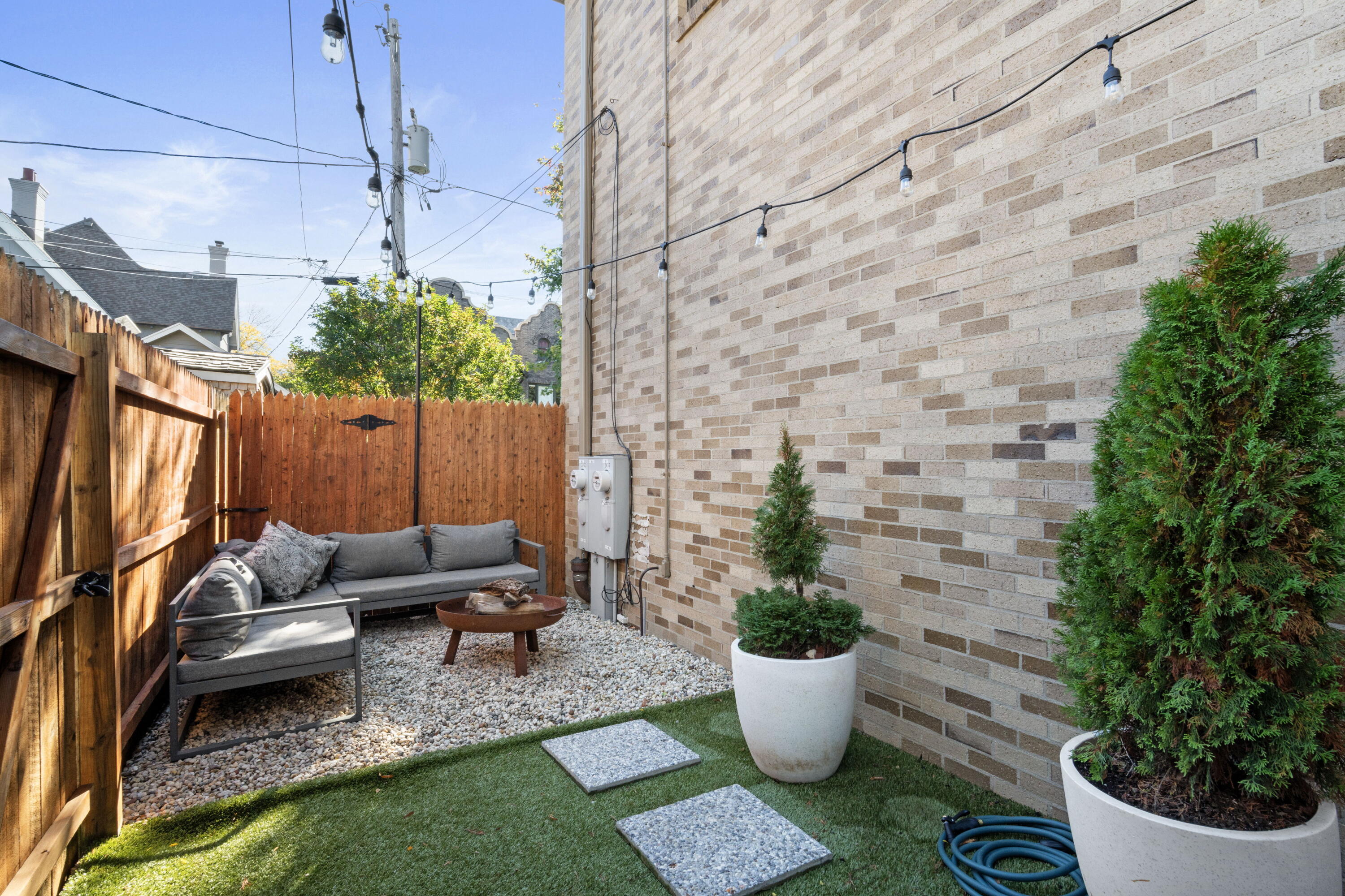 2432 North Lake Drive Milwaukee, WI 53211 - Photo 21 of 28 Private Outdoor Space