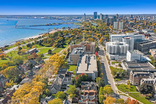 $604,900 | 2432 North Lake Drive, Milwaukee, WI 53211