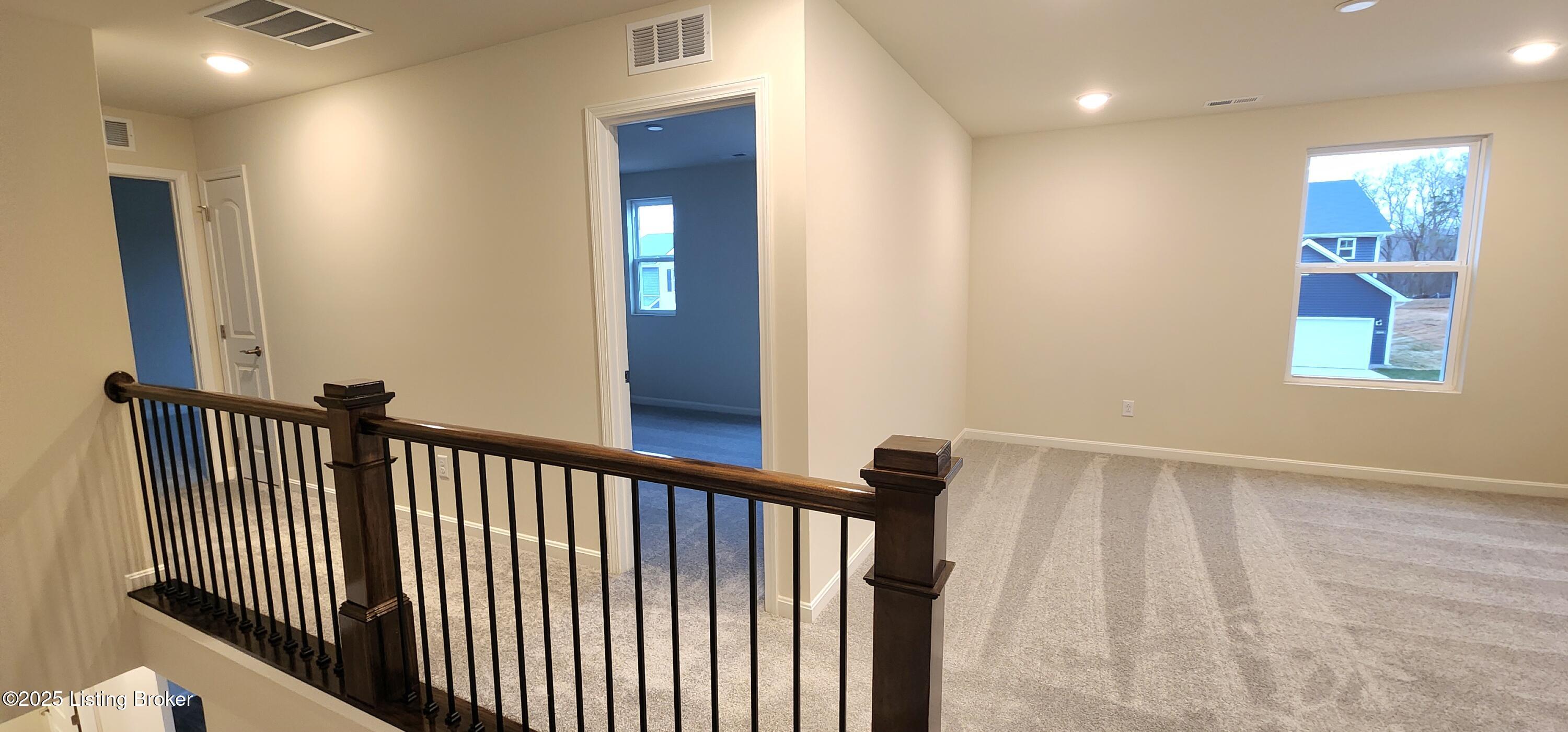 6508 Fair Rdg Lane Louisville, KY 40291 - Photo 21 of 26 Loft