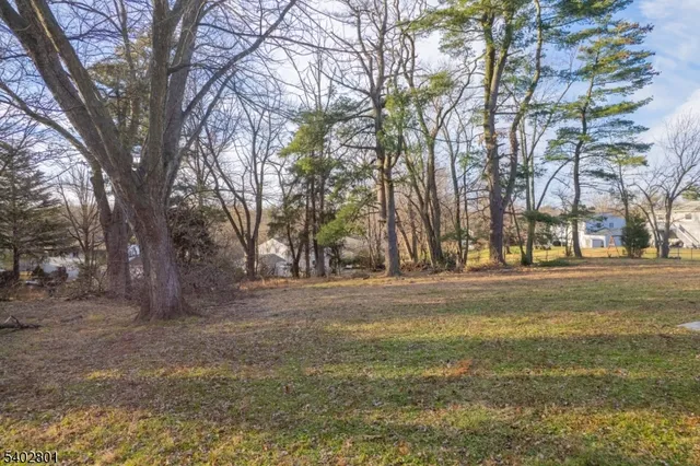 $899,000 | 21 Vauxhall Road, East Brunswick, NJ 08816