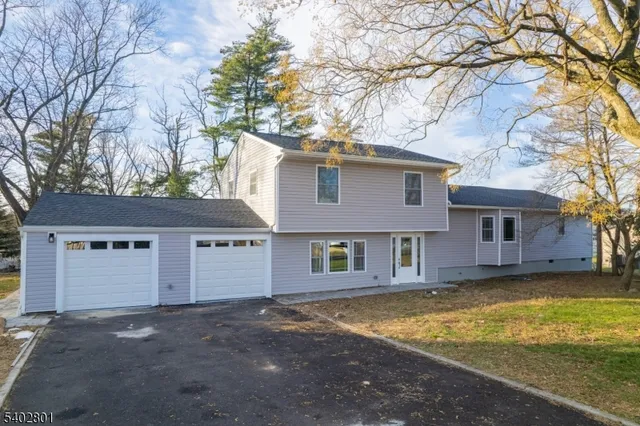 $899,000 | 21 Vauxhall Road, East Brunswick, NJ 08816