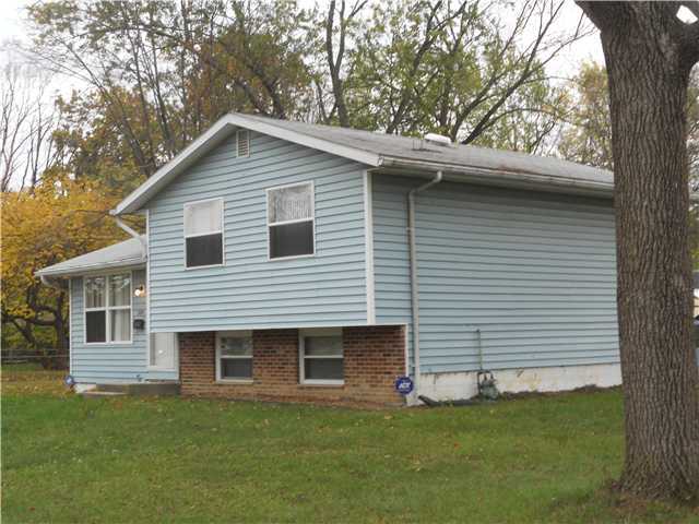 3375 Oakcrest Road Columbus, OH 43232 - Photo 2 of 8 Gallery Image 2