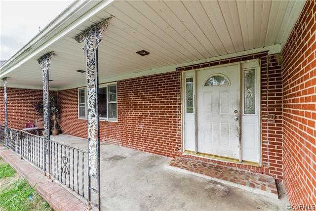 931 Greys Point Road Topping, VA 23169 - Photo 5 of 20 Gallery Image 5