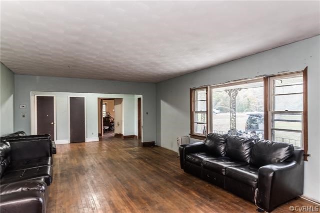 931 Greys Point Road Topping, VA 23169 - Photo 8 of 20 Gallery Image 8