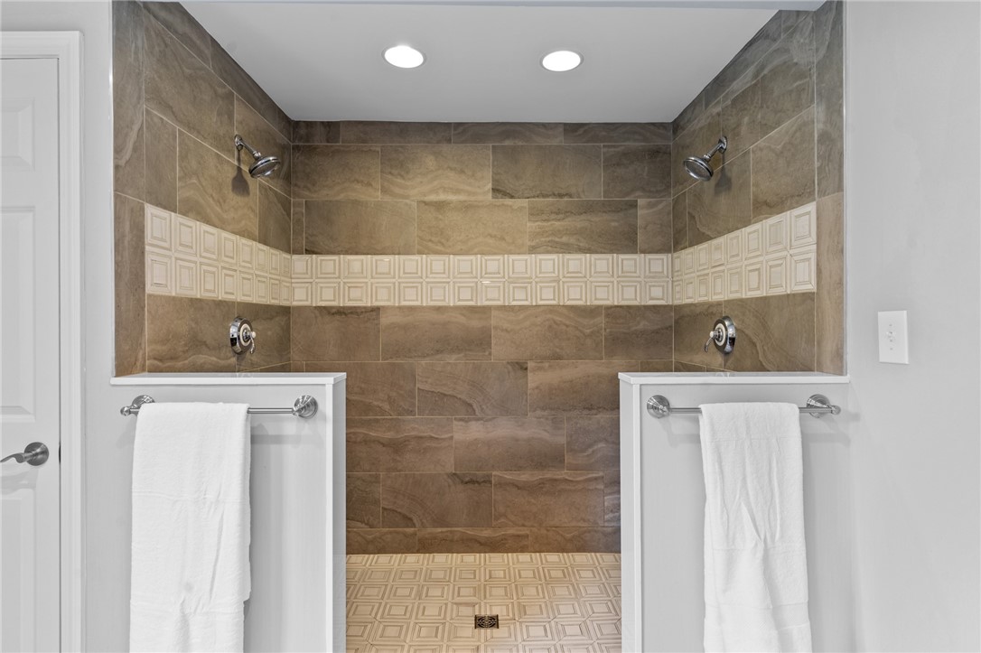 142 Whipple Road Smithfield, RI 02917 - Photo 23 of 50 Gallery Image 23