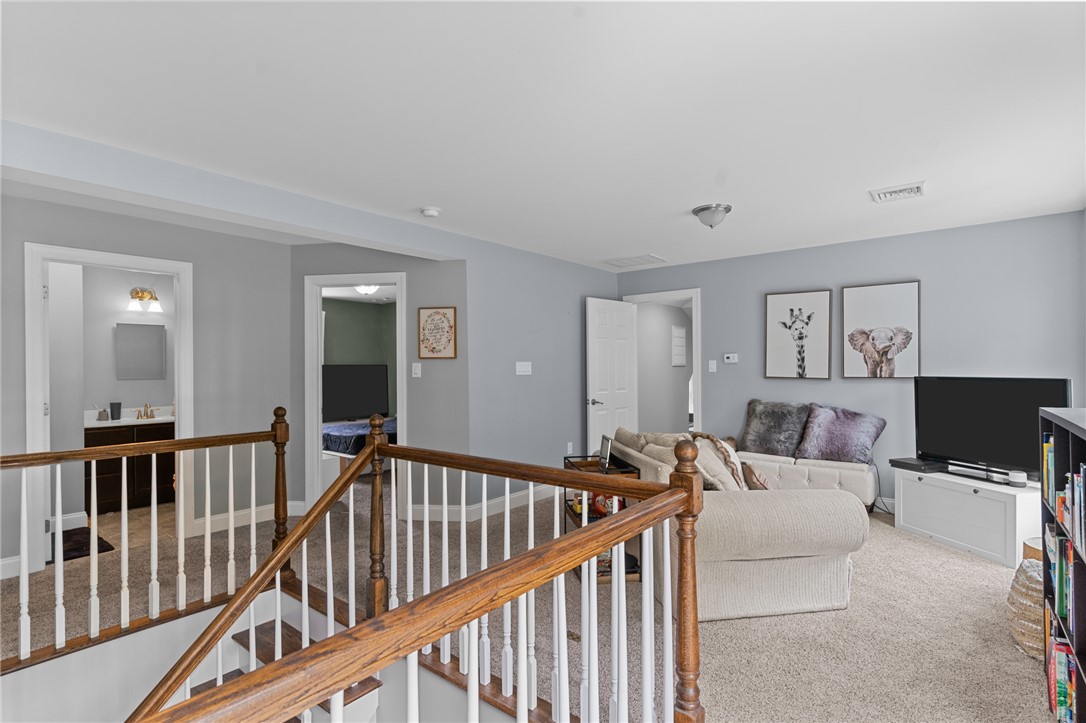 142 Whipple Road Smithfield, RI 02917 - Photo 32 of 50 Gallery Image 32