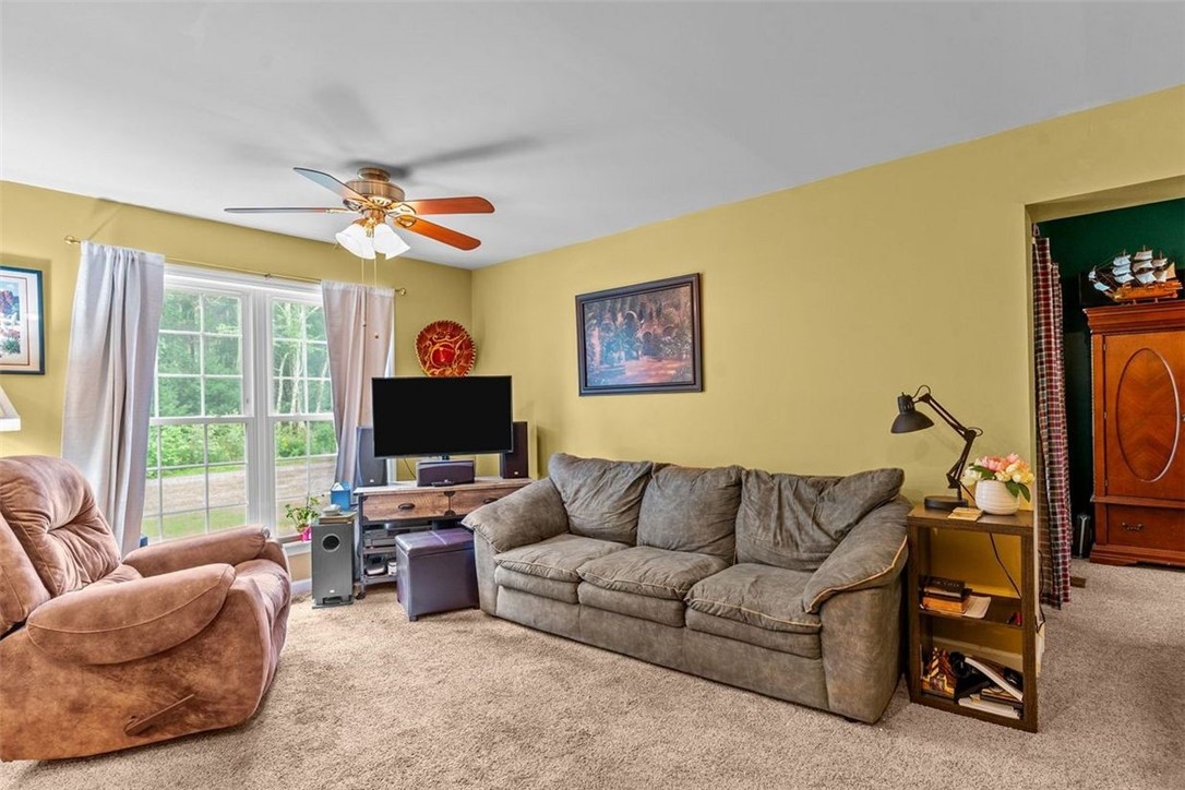 142 Whipple Road Smithfield, RI 02917 - Photo 37 of 50 Gallery Image 37