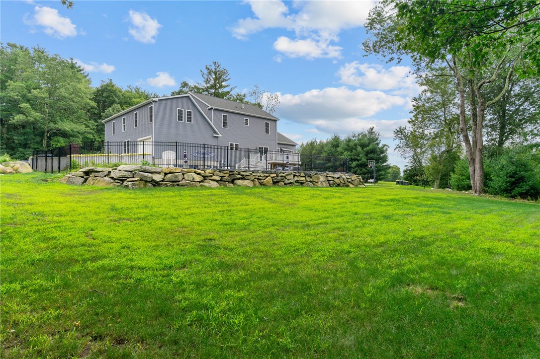 142 Whipple Road Smithfield, RI 02917 - Photo 43 of 50 Gallery Image 43