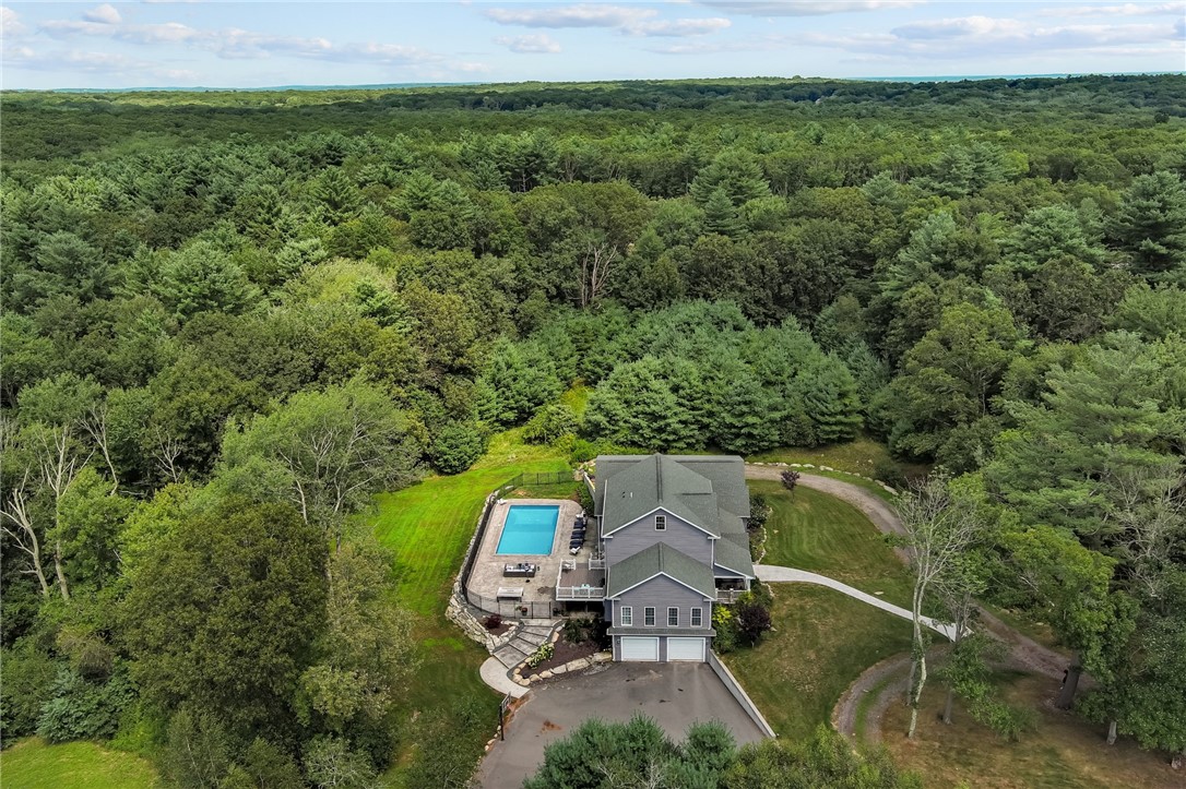 142 Whipple Road Smithfield, RI 02917 - Photo 48 of 50 Gallery Image 48