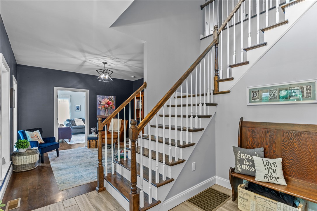 142 Whipple Road Smithfield, RI 02917 - Photo 7 of 50 Gallery Image 7