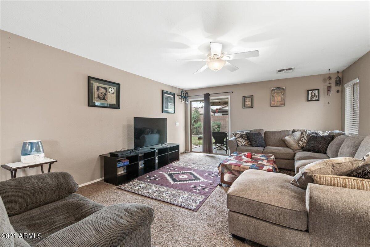 45103 Miramar Road Maricopa, AZ 85139 - Photo 4 of 25 04-004