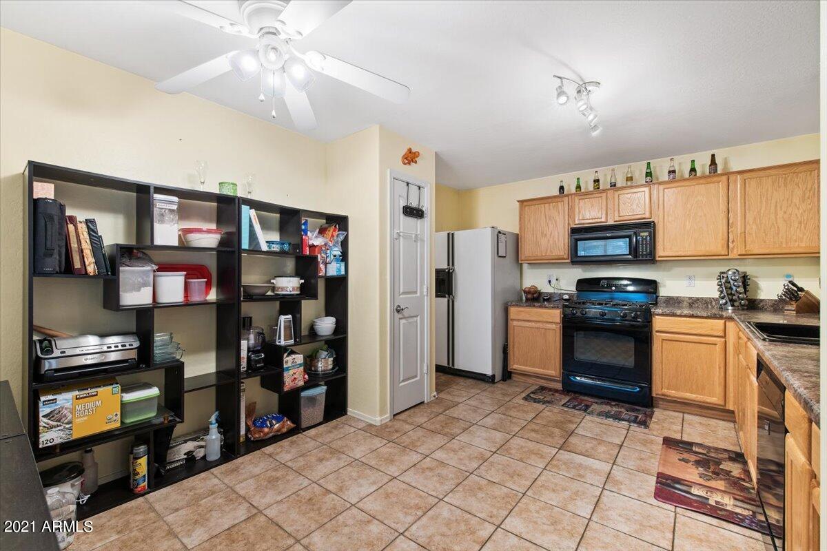 45103 Miramar Road Maricopa, AZ 85139 - Photo 8 of 25 08-008