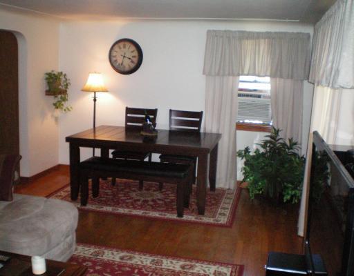 4918 Williamsport Road Elizabeth, PA 15037 - Photo 4 of 18 Living Room.