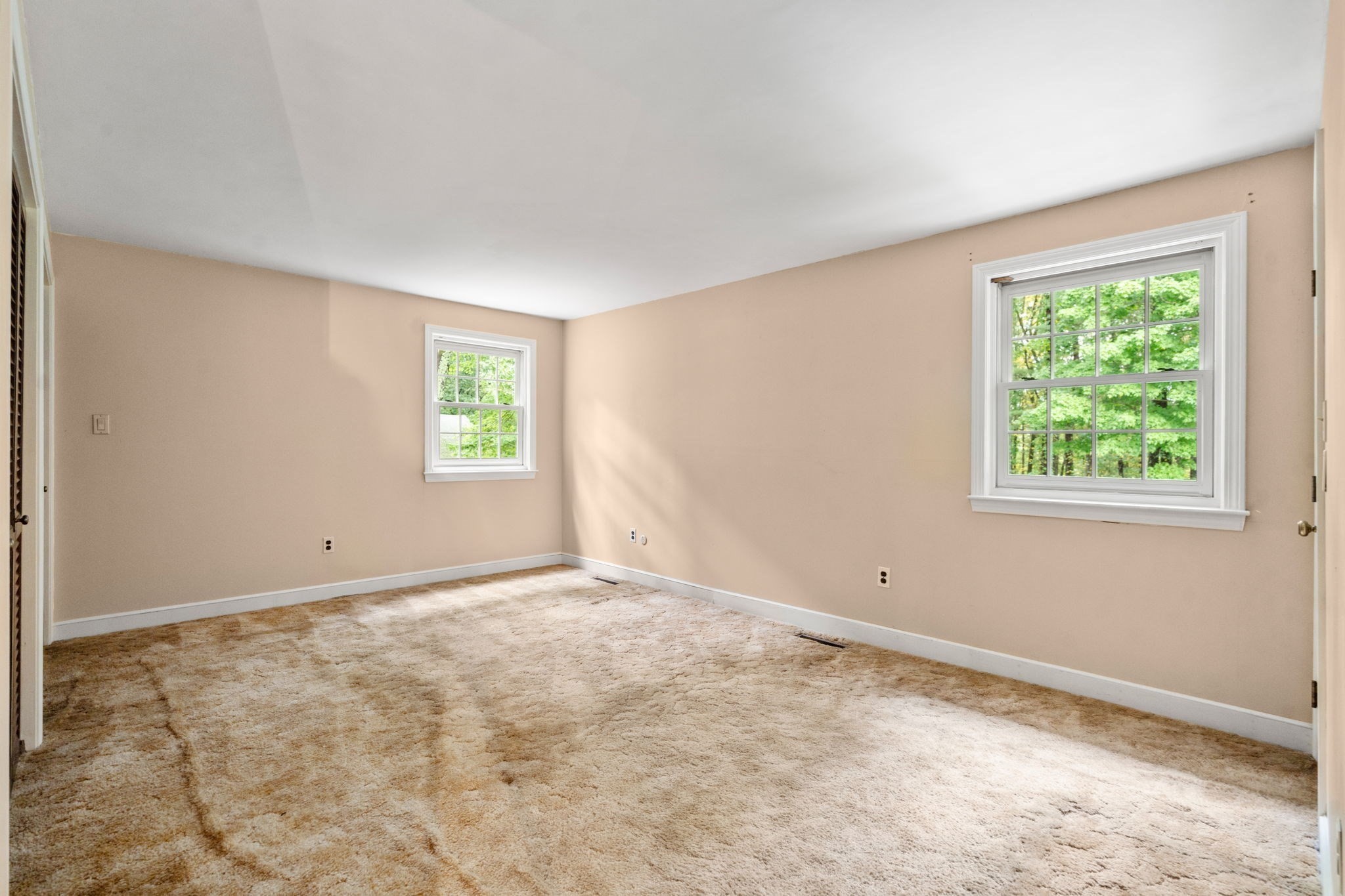 11 Summit Road Southborough, MA 01772 - Photo 16 of 41 Gallery Image 16