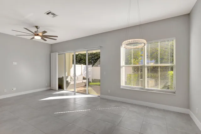 $4,350 | 4924 Pointe Midtown Way, Unit 21, Palm Beach Gardens, FL 33418