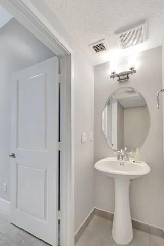 $4,350 | 4924 Pointe Midtown Way, Unit 21, Palm Beach Gardens, FL 33418