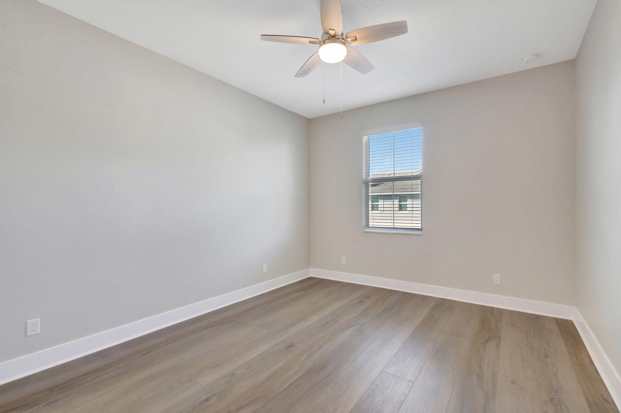 4924 Pointe Midtown Way, Unit 21 Palm Beach Gardens, FL 33418 - Photo 38 of 69 39-web-or-mls-5D1A2396