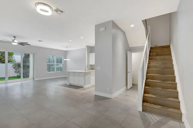 $4,350 | 4924 Pointe Midtown Way, Unit 21, Palm Beach Gardens, FL 33418