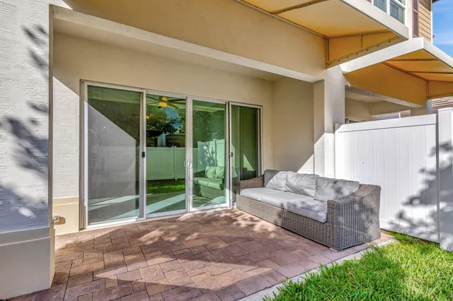 $4,350 | 4924 Pointe Midtown Way, Unit 21, Palm Beach Gardens, FL 33418