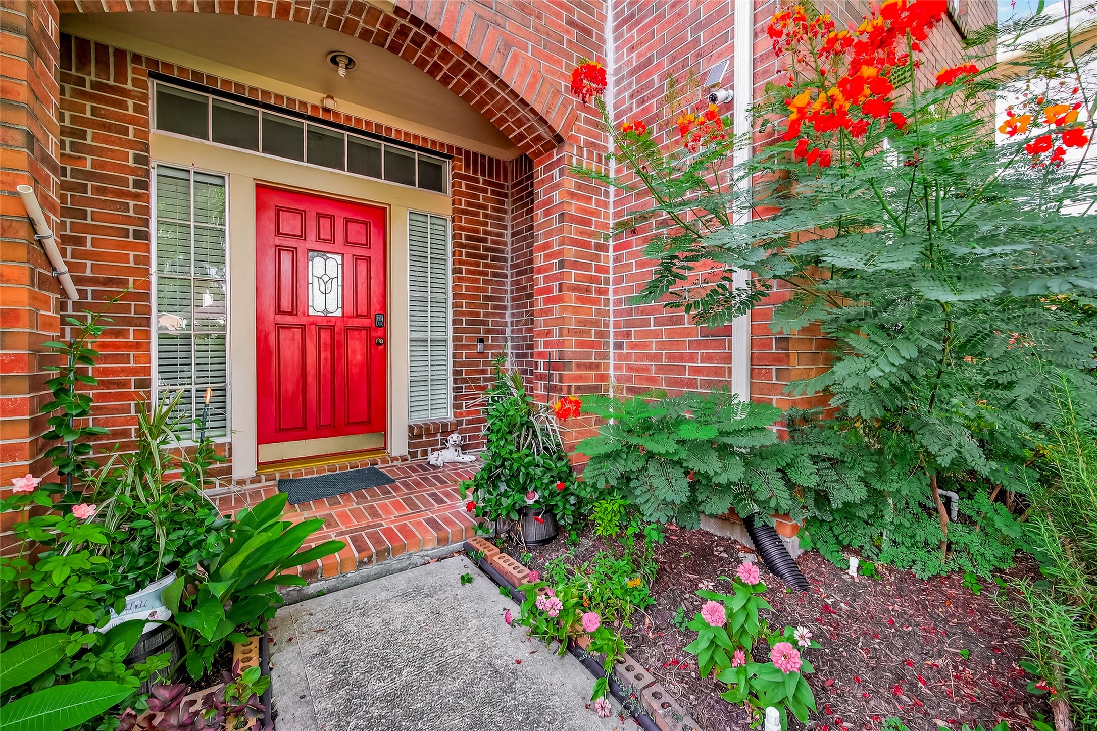 8810 Bryce Canyon Court Spring, TX 77379 - Photo 2 of 48