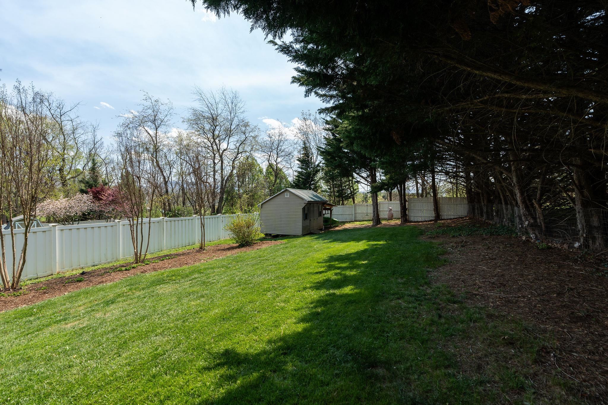 1632 Chatham Road Waynesboro, VA 22980 - Photo 60 of 65 Gallery Image 60