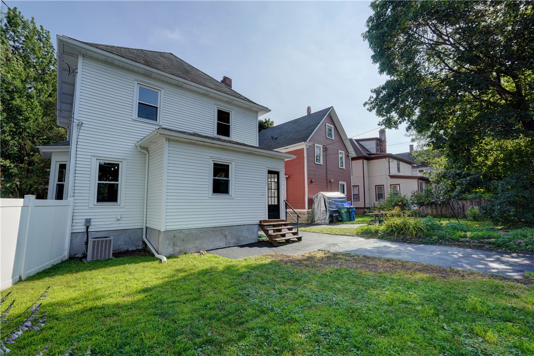 136 Asbury Street Rochester, NY 14620 - Photo 47 of 47