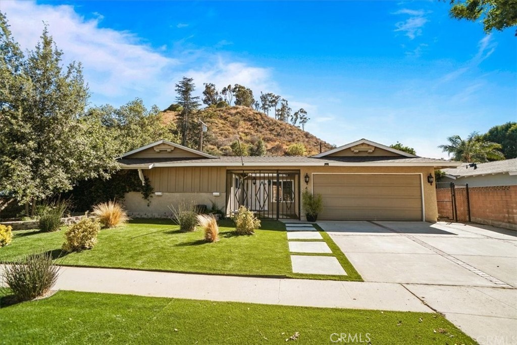 419 Talbert Avenue Simi Valley, CA 93065 - Photo 1 of 1