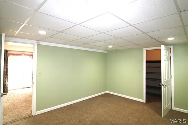 $2,595 | 736 Henry Avenue, Ballwin, MO 63011