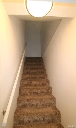 $2,595 | 736 Henry Avenue, Ballwin, MO 63011