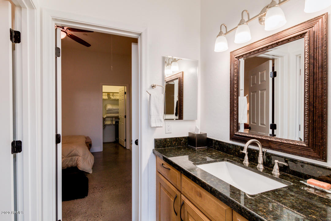 2075 South Geronimo Road Apache Junction, AZ 85119 - Photo 39 of 72 Bath 2