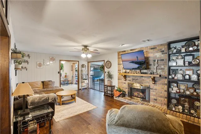 $204,900 | 937 Circle Drive, Independence, KS 67301