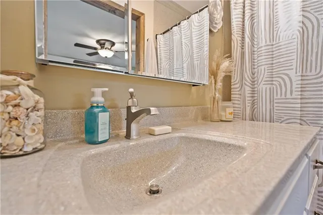 $204,900 | 937 Circle Drive, Independence, KS 67301