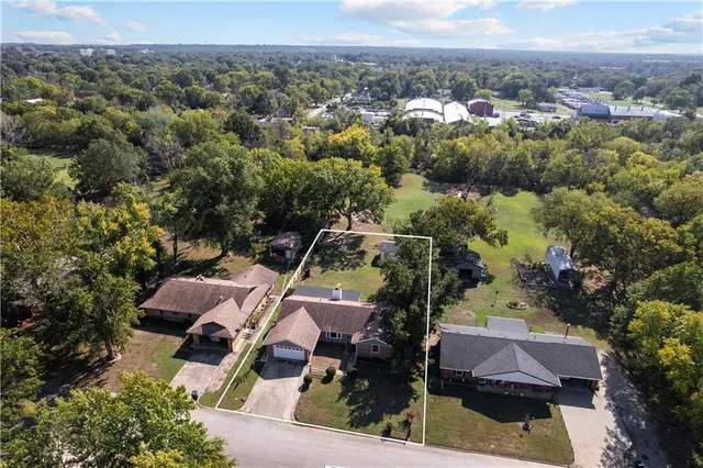 $204,900 | 937 Circle Drive, Independence, KS 67301