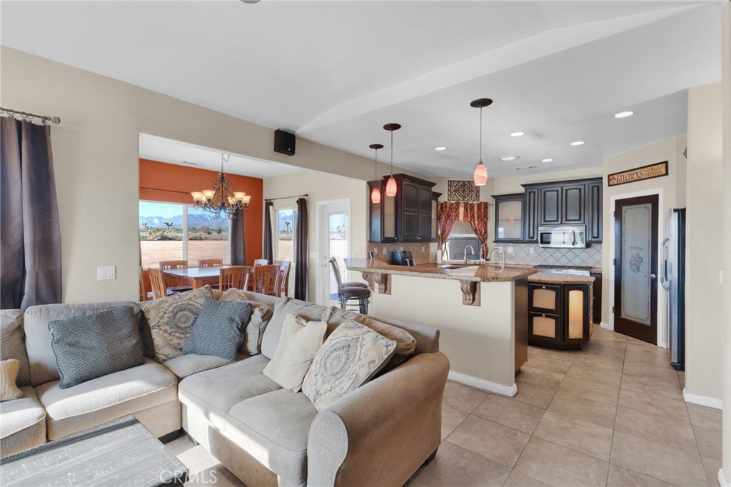 7435 Solano Road Phelan, CA 92371 - Photo 28 of 65