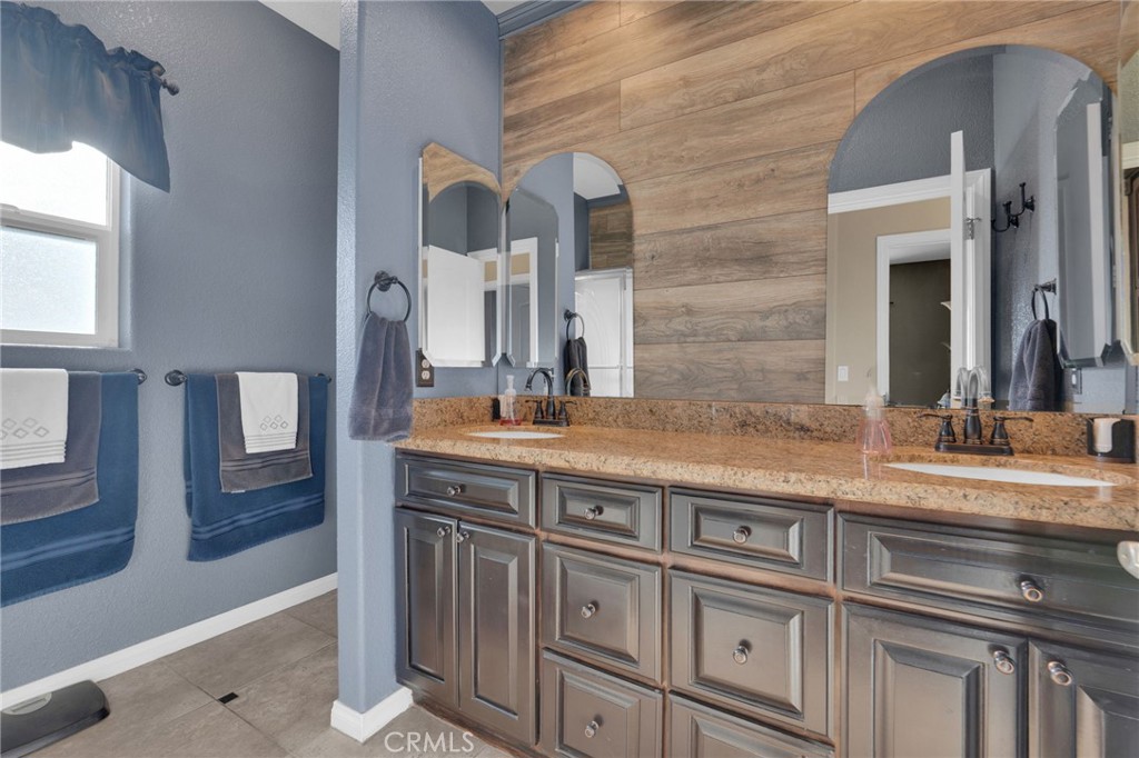 7435 Solano Road Phelan, CA 92371 - Photo 37 of 65