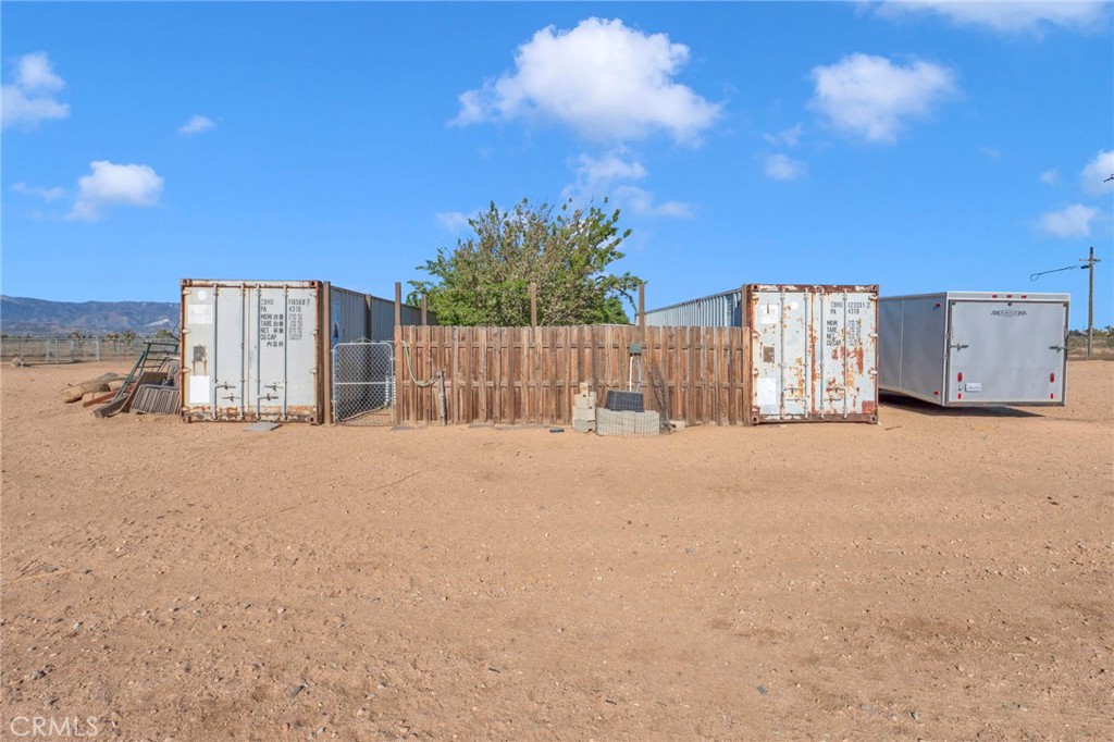 7435 Solano Road Phelan, CA 92371 - Photo 46 of 65